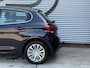 Peugeot 208 1.2 PureTech Allure 2e Eigenaar|Navi|Clima|Trekhaak|Cruise|D-riem vv in 2023|Carplay|PDC|N.A.P|Nieuwe APK bij Aflevering