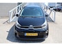 Kia Picanto 1.0 CVVT Design Edition Achteruitrijcamera/Cruise control/Climate control/Lederen bekleding/Navigatie/Elektrisch inklapbare spiegels/Licht metalen velgen/Led dagrijverlichting