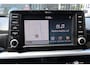 Kia Picanto 1.0 CVVT Design Edition Achteruitrijcamera/Cruise control/Climate control/Lederen bekleding/Navigatie/Elektrisch inklapbare spiegels/Licht metalen velgen/Led dagrijverlichting