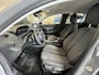 Peugeot 208 1.2 Hybrid e-DCS6 Automaat Allure | Apple Carplay | Android Auto | Camera | Cruise Control | Navigatie