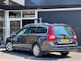 Volvo V70 2.5FT Kinetic AUTO / CLIMA / CRUISE / MEMORY / LEDER