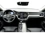 Volvo V60 T6 AUT8 310PK Inscription, Standkachel | Adaptieve Cruise Control met Pilot Assist | BLIS Dodehoekdetectie | 19 inch lichtmetalen velgen | Trekhaak, semi elektrisch inklapbaar | Park Assist voor & achter met camera |
