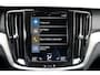 Volvo V60 T6 AUT8 310PK Inscription, Standkachel | Adaptieve Cruise Control met Pilot Assist | BLIS Dodehoekdetectie | 19 inch lichtmetalen velgen | Trekhaak, semi elektrisch inklapbaar | Park Assist voor & achter met camera |