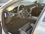 Volvo V60 T6 AUT8 310PK Inscription, Standkachel | Adaptieve Cruise Control met Pilot Assist | BLIS Dodehoekdetectie | 19 inch lichtmetalen velgen | Trekhaak, semi elektrisch inklapbaar | Park Assist voor & achter met camera |