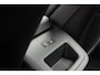 Volvo V60 T6 AUT8 310PK Inscription, Standkachel | Adaptieve Cruise Control met Pilot Assist | BLIS Dodehoekdetectie | 19 inch lichtmetalen velgen | Trekhaak, semi elektrisch inklapbaar | Park Assist voor & achter met camera |