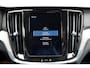 Volvo V60 T6 AUT8 310PK Inscription, Standkachel | Adaptieve Cruise Control met Pilot Assist | BLIS Dodehoekdetectie | 19 inch lichtmetalen velgen | Trekhaak, semi elektrisch inklapbaar | Park Assist voor & achter met camera |