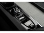 Volvo V60 T6 AUT8 310PK Inscription, Standkachel | Adaptieve Cruise Control met Pilot Assist | BLIS Dodehoekdetectie | 19 inch lichtmetalen velgen | Trekhaak, semi elektrisch inklapbaar | Park Assist voor & achter met camera |