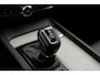 Volvo V60 T6 AUT8 310PK Inscription, Standkachel | Adaptieve Cruise Control met Pilot Assist | BLIS Dodehoekdetectie | 19 inch lichtmetalen velgen | Trekhaak, semi elektrisch inklapbaar | Park Assist voor & achter met camera |