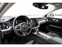 Volvo V60 T6 AUT8 310PK Inscription, Standkachel | Adaptieve Cruise Control met Pilot Assist | BLIS Dodehoekdetectie | 19 inch lichtmetalen velgen | Trekhaak, semi elektrisch inklapbaar | Park Assist voor & achter met camera |
