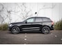 Volvo XC60 2.0 T8 Plug-in hybrid AWD Ultra Black Edition | Adaptieve Cruise Control | Panoramadak | Head-Up Display | Harman Kardon Audio | Stoel-/Stuurverwarming | 360° Parkeercamera | Dodehoek Detectie |