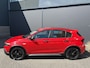 Fiat Tipo Cross 1.0 City Life Achteruitrijcamera - Airco - Apple carplay - Parkeersensoren - Dakrails - Stoelverwarming - Bluetooth - Cruise control - Elektrische ramen - Stuur multifunctioneel - Led verlichting - Licht m