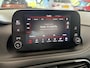 Fiat Tipo Cross 1.0 City Life Achteruitrijcamera - Airco - Apple carplay - Parkeersensoren - Dakrails - Stoelverwarming - Bluetooth - Cruise control - Elektrische ramen - Stuur multifunctioneel - Led verlichting - Licht m