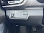 Kia Stonic 1.0 T-GDi MHEV DynamicLine | Trekhaak | LED | Navigatie | Climate Control | Apple Carplay/Android Auto | All seasonbanden