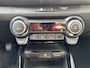Kia Stonic 1.0 T-GDi MHEV DynamicLine | Trekhaak | LED | Navigatie | Climate Control | Apple Carplay/Android Auto | All seasonbanden