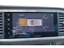 SEAT Ateca 1.5 TSI Style Business Trekhaak/Apple carplay/Parkeer assistent/Cruise control/Navigatie/Digitale teller/Climate control/DAB/Lage km stand!