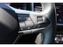 SEAT Ateca 1.5 TSI Style Business Trekhaak/Apple carplay/Parkeer assistent/Cruise control/Navigatie/Digitale teller/Climate control/DAB/Lage km stand!