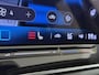 Volkswagen Golf Variant 1.5 eTSI Life Business | Trekhaak | Adaptieve cruise control | Navigatie | Stoel- en stuurwielverwarming | Lane assist | Sfeerverlichting | Carplay |