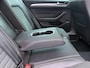 Volkswagen Passat 1.4 TSI PHEV GTE Business Automaat - Navigatie - Trekhaak - ErgoComfort-stoel - Camera - Stoelverwarming
