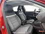 Citroën E-C4 136pk You 50 kWh Automaat | Apple Carplay/Android Auto | Climate Control | Cruise Control | Camera | FASE 3 | 16"LMV | Parkeersensoren | Warmtepomp |