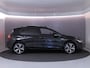 Volkswagen Golf 1.5 eHybrid Life Edition 204 pk Automaat (DSG) | Verlengde garantie | Navigatie via App | Panoramadak | Parkeersensoren (Park assist) | Achteruitrijcamera |