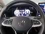 Volkswagen Golf 1.5 eHybrid Life Edition 204 pk Automaat (DSG) | Verlengde garantie | Navigatie via App | Panoramadak | Parkeersensoren (Park assist) | Achteruitrijcamera |