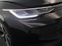 Volkswagen Golf 1.5 eHybrid Life Edition 204 pk Automaat (DSG) | Verlengde garantie | Navigatie via App | Panoramadak | Parkeersensoren (Park assist) | Achteruitrijcamera |