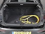 Volkswagen Golf 1.5 eHybrid Life Edition 204 pk Automaat (DSG) | Verlengde garantie | Navigatie via App | Panoramadak | Parkeersensoren (Park assist) | Achteruitrijcamera |