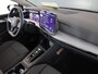 Volkswagen Golf 1.5 eHybrid Life Edition 204 pk Automaat (DSG) | Verlengde garantie | Navigatie via App | Panoramadak | Parkeersensoren (Park assist) | Achteruitrijcamera |