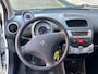 Peugeot 107 1.0 ACTIVE AIRCO !! APK 13-7-2027 !! LAGE KM !!