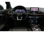 Audi Q5 55 TFSI e S edition / S Line / SQ5 Diffuser / Maxton Design Bodykit V.2 / Luchtvering / Panoramadak / Elektr. verstelbare voorstoelen (links met memory) / Matrix LED / Stoelverwarming / Apple Carplay - Android Auto / 21'' LMV / Dodehoekdetectie / Achteruitrijcamera / Audi Sound System / Ambienteverlichting