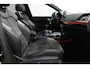 Audi Q5 55 TFSI e S edition / S Line / SQ5 Diffuser / Maxton Design Bodykit V.2 / Luchtvering / Panoramadak / Elektr. verstelbare voorstoelen (links met memory) / Matrix LED / Stoelverwarming / Apple Carplay - Android Auto / 21'' LMV / Dodehoekdetectie / Achteruitrijcamera / Audi Sound System / Ambienteverlichting