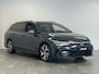 Volkswagen Golf Variant 1.5 eTSI R-Line | Trekhaak | Adaptive cruise | parkeersensoren V+A |