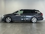 Volkswagen Golf Variant 1.5 eTSI R-Line | Trekhaak | Adaptive cruise | parkeersensoren V+A |