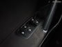 Volkswagen Golf 1.6 TDI Highline BlueMotion (NAVIGATIE,CLIMATE,CRUISE,STOELVERWARMING,PARKEERSENSOREN,LED VERLICHTING,TOPCONDITIE)