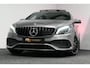 Mercedes-Benz A-klasse 200 AMG Line / A45 AMG Diffuser / Panamericana Grille / Panoramadak / Carbon interieurdelen / Stoelverwarming / LED High Performance / Cruise Control / 18'' LMV / Agility Control / PDC V+A