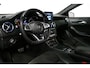 Mercedes-Benz A-klasse 200 AMG Line / A45 AMG Diffuser / Panamericana Grille / Panoramadak / Carbon interieurdelen / Stoelverwarming / LED High Performance / Cruise Control / 18'' LMV / Agility Control / PDC V+A