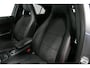 Mercedes-Benz A-klasse 200 AMG Line / A45 AMG Diffuser / Panamericana Grille / Panoramadak / Carbon interieurdelen / Stoelverwarming / LED High Performance / Cruise Control / 18'' LMV / Agility Control / PDC V+A