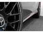 Mercedes-Benz A-klasse 200 AMG Line / A45 AMG Diffuser / Panamericana Grille / Panoramadak / Carbon interieurdelen / Stoelverwarming / LED High Performance / Cruise Control / 18'' LMV / Agility Control / PDC V+A