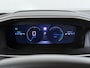 Peugeot 2008 SUV GT 145pk Hybrid Automaat | Navigatie | 360 Camera | Cruise control adaptief | Lichtmetalen velgen | Full LED koplampen | Apple Carplay en Android auto draadloos