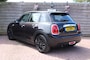 MINI Cooper 1.5 136pk Cooper Pepper Business ECC/cruise/navi/PDC/half leer 5-drs