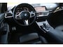 BMW 3-Serie Touring 330e xDrive Business Edition Plus PANO-DAK!