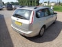Ford Focus Wagon 1.6 Trend airco, radio cd