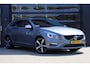 Volvo V60 2.0 T4 Business Sport R-Design | NAP | 190 PK | Pano | Camera | Leder | Clima | Stoelverwarming | Trekhaak |