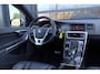 Volvo V60 2.0 T4 Business Sport R-Design | NAP | 190 PK | Pano | Camera | Leder | Clima | Stoelverwarming | Trekhaak |