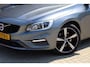 Volvo V60 2.0 T4 Business Sport R-Design | NAP | 190 PK | Pano | Camera | Leder | Clima | Stoelverwarming | Trekhaak |
