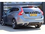 Volvo V60 2.0 T4 Business Sport R-Design | NAP | 190 PK | Pano | Camera | Leder | Clima | Stoelverwarming | Trekhaak |