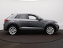 Volkswagen T-Roc 1.5 TSI R-Line Automaat - Clima - Stoelverwarming - Camera - Apple Carplay/Android Auto