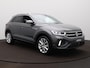 Volkswagen T-Roc 1.5 TSI R-Line Automaat - Clima - Stoelverwarming - Camera - Apple Carplay/Android Auto