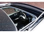 Volvo XC60 2.0 T6 Plug-in hybrid AWD Plus Bright | Luchtvering | Verwarmde voorstoelen & Stuurwiel | Adaptieve Cruise Control | BLIS Dodehoekdetectie | Trekhaak semi elektrisch inklapbaar