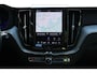 Volvo XC60 2.0 T6 Plug-in hybrid AWD Plus Bright | Luchtvering | Verwarmde voorstoelen & Stuurwiel | Adaptieve Cruise Control | BLIS Dodehoekdetectie | Trekhaak semi elektrisch inklapbaar